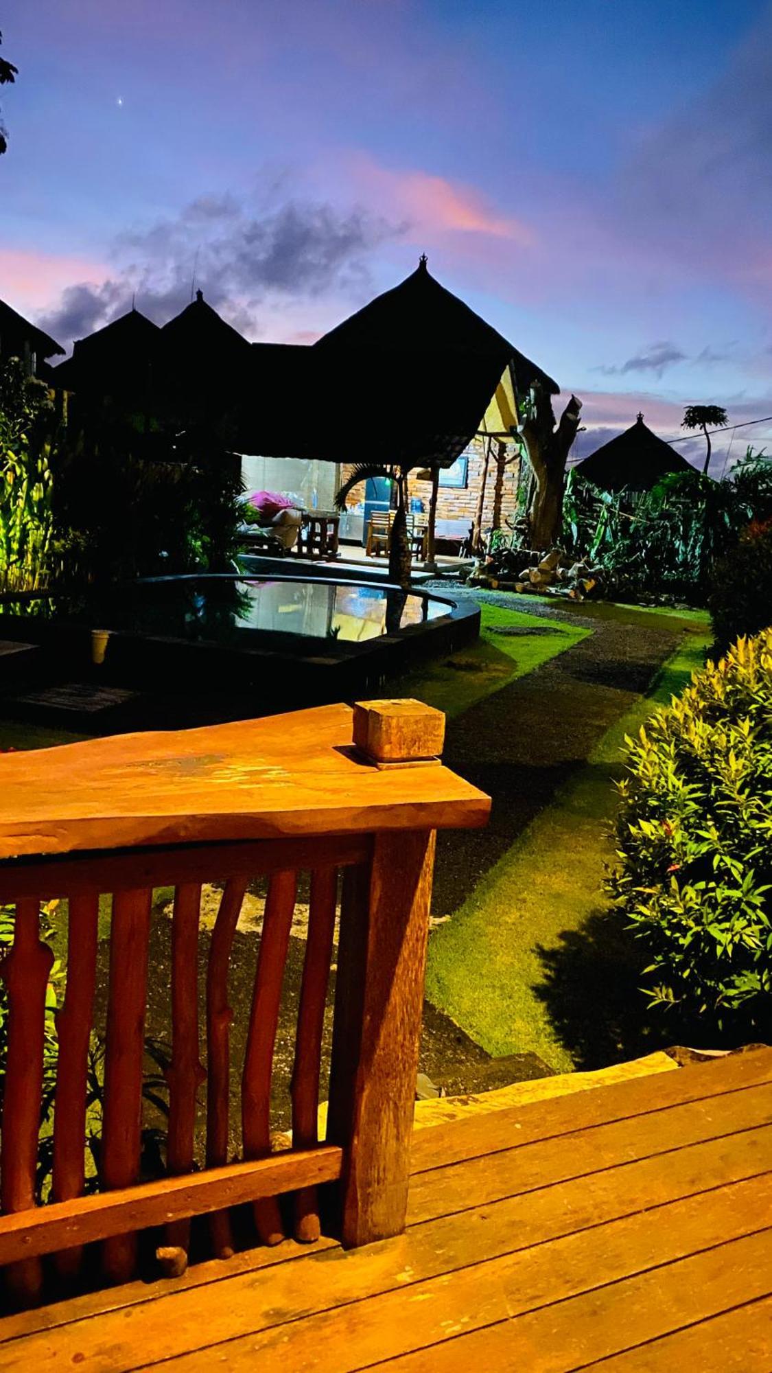 Pondok Sari Homestay Ungasan Exterior foto